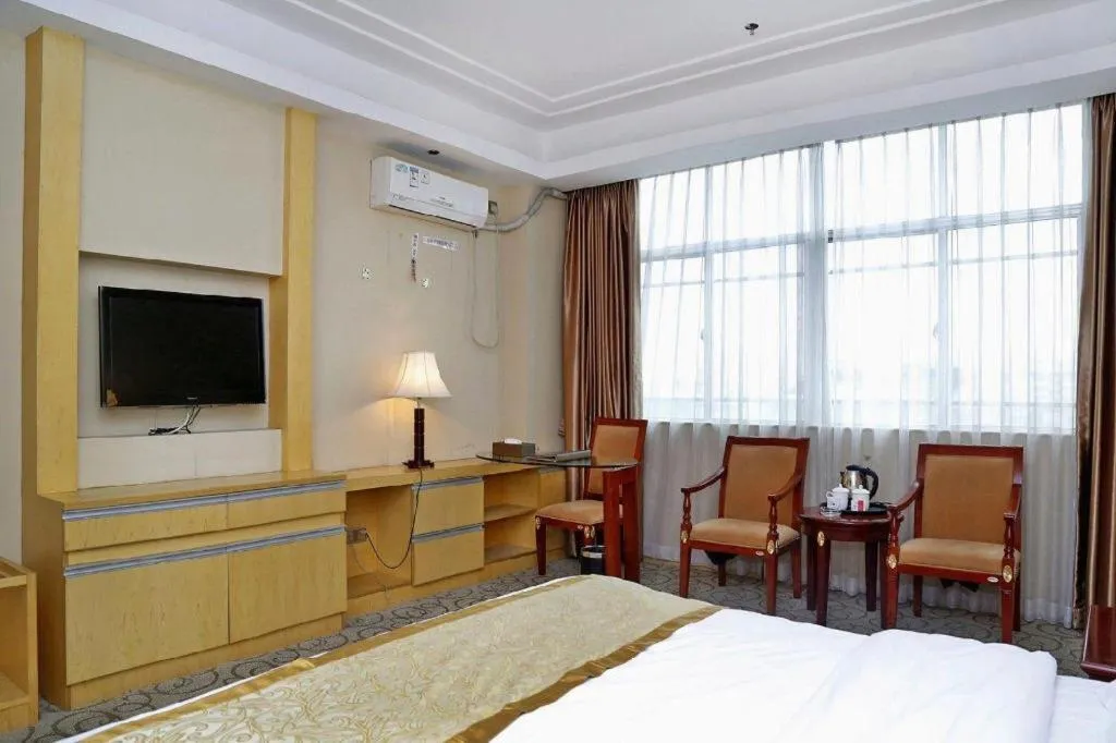 Bed in Shengshi Jinhua Hotel