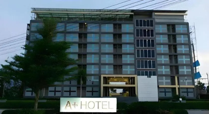 A+ Hotel