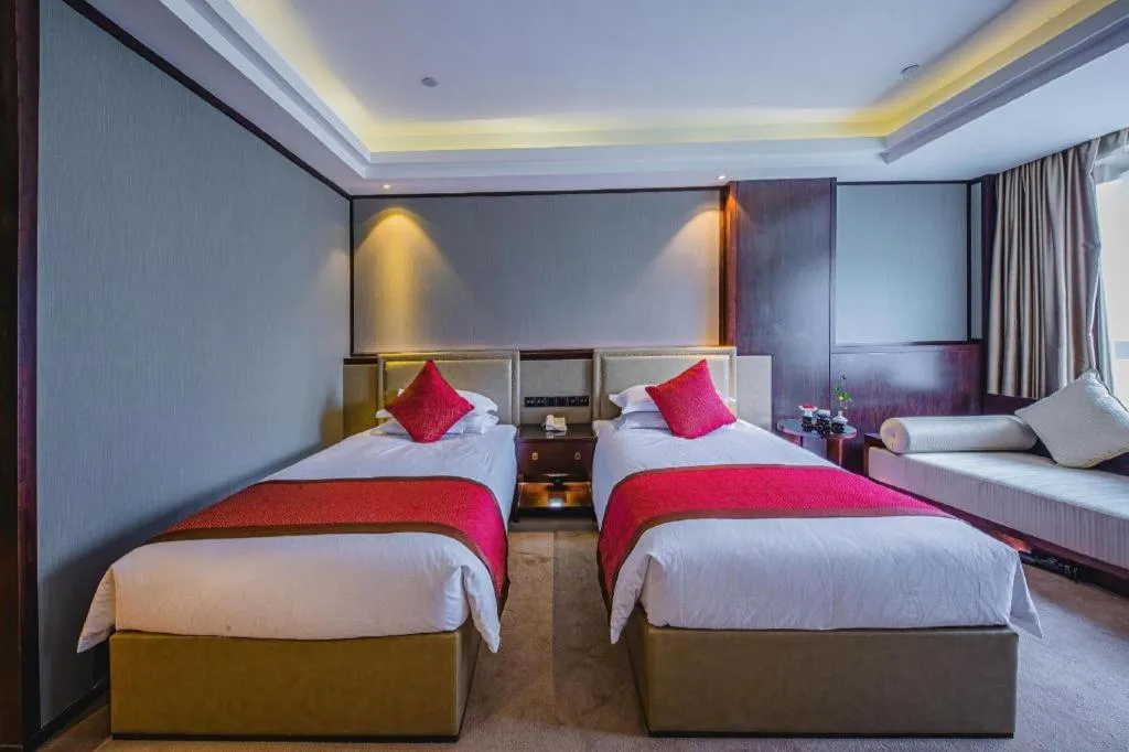 Bed in Shaoxing Yintai Hotel