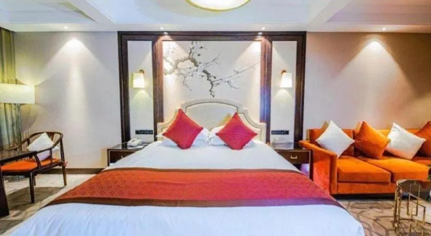 Bed in Shaoxing Yintai Hotel