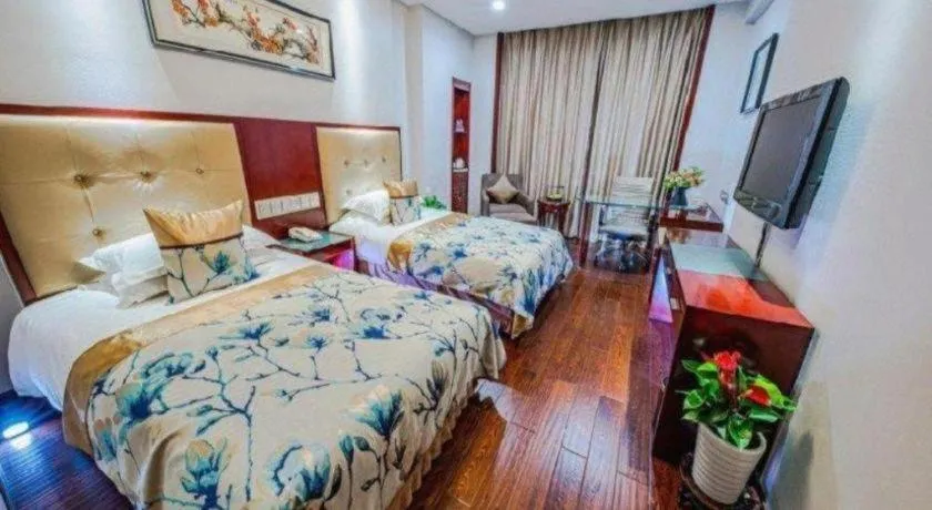 Bed in Shaoxing Yintai Hotel