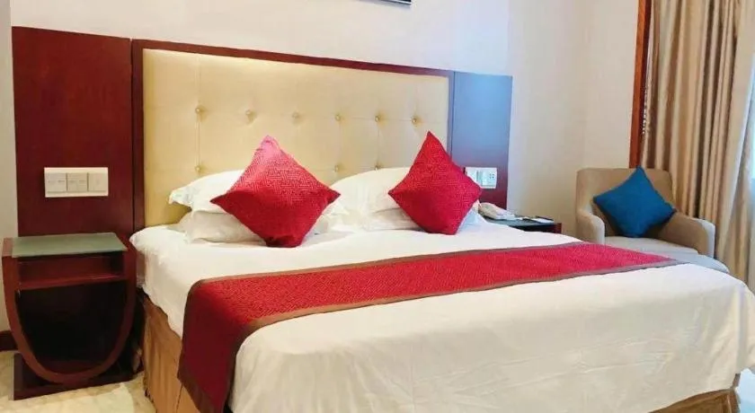 Bed in Shaoxing Yintai Hotel