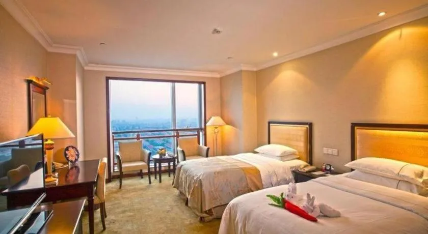 Bed in Dongying Dongsheng Hotel