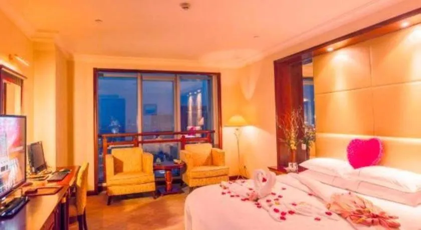 Bed in Dongying Dongsheng Hotel