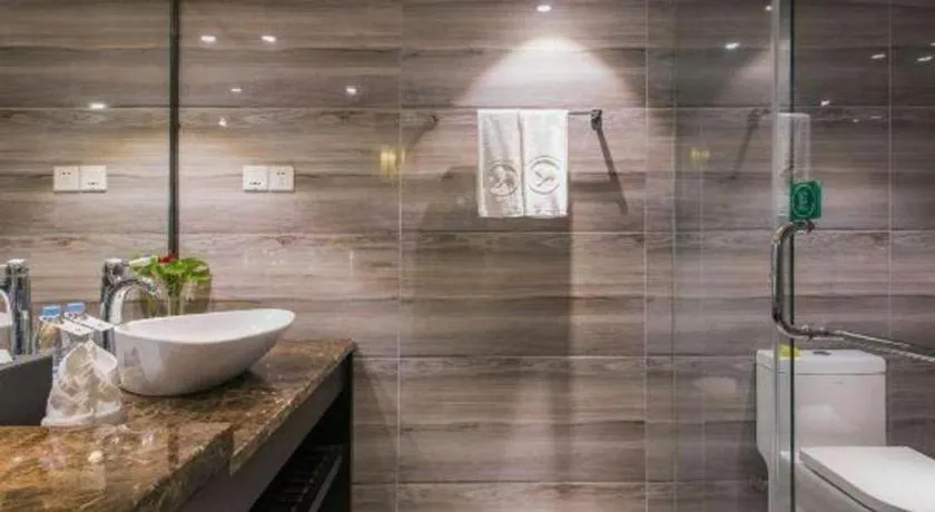 Ningbo East Shipu Hotel