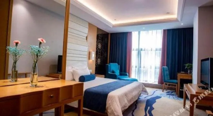 Bed in Ningbo East Shipu Hotel