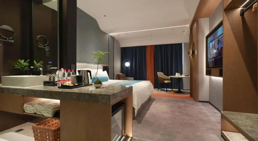 Ningbo East Shipu Hotel