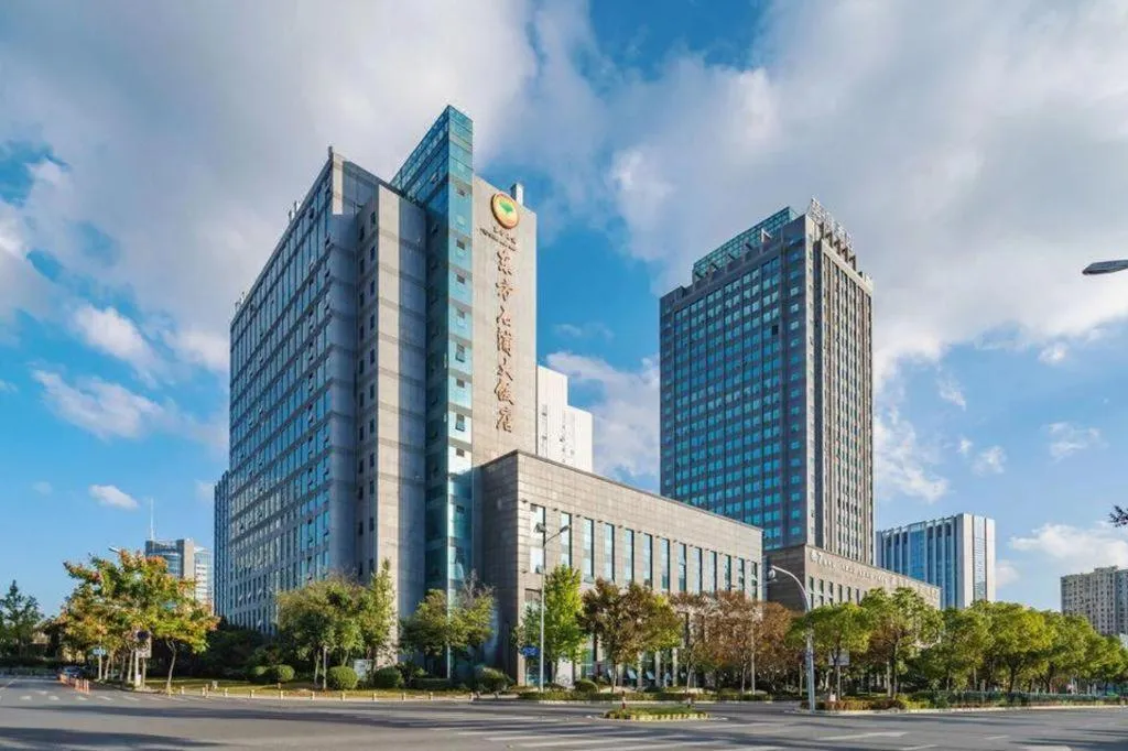 Ningbo East Shipu Hotel