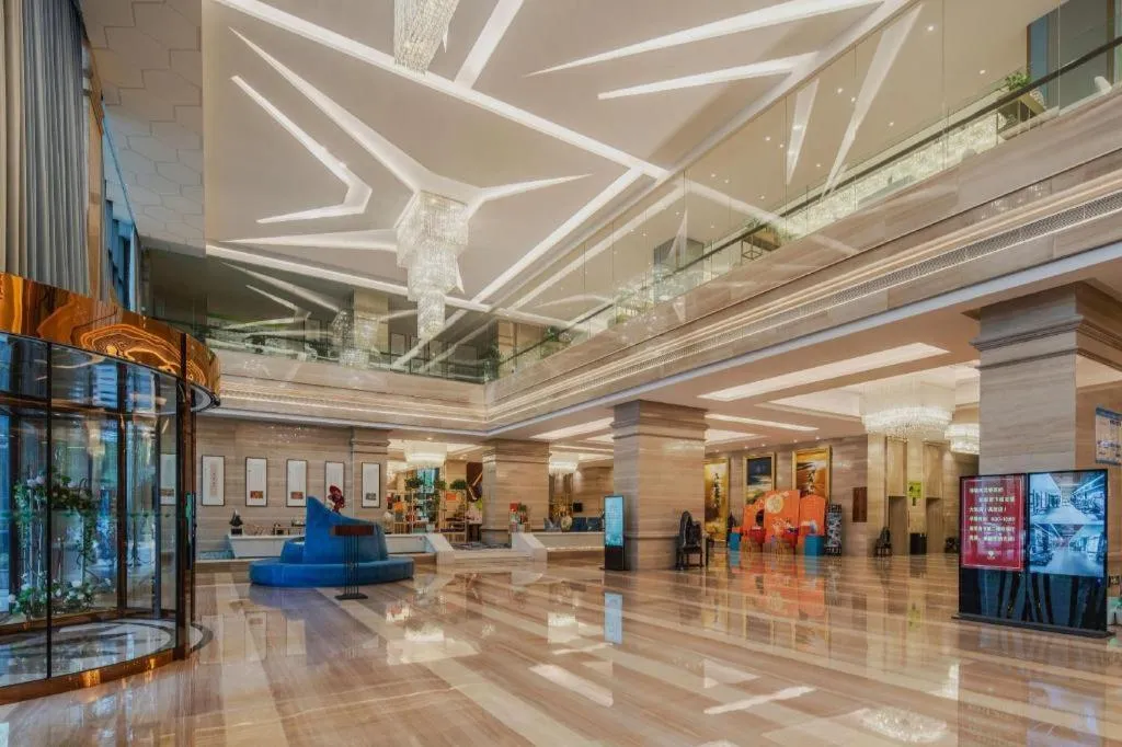 Ningbo East Shipu Hotel