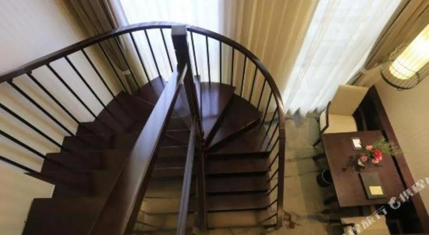 Ningbo East Shipu Hotel