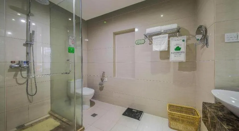 Ningbo East Shipu Hotel