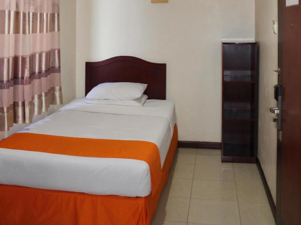 Bed in Hotel Dynasty