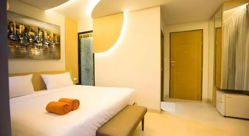 Bed in P.72 Hotel Bed in P.72 Hotel