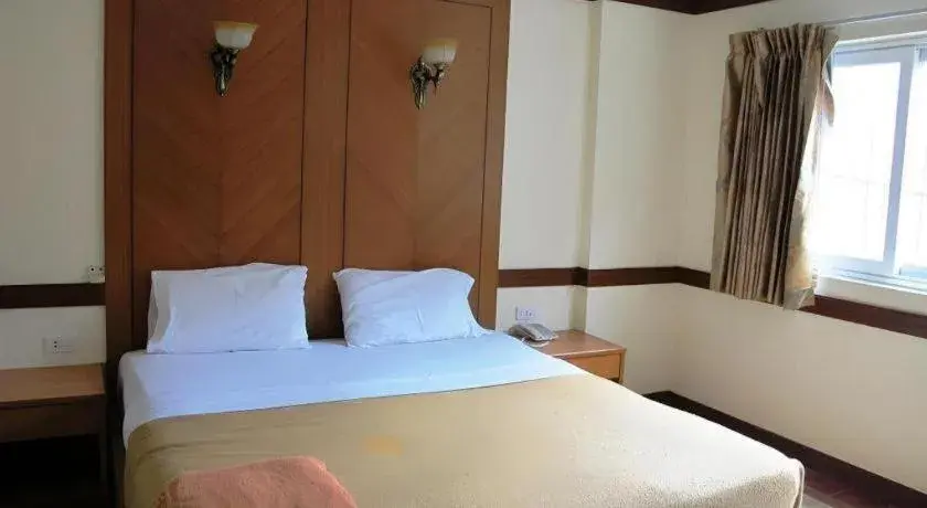 Bed in P.72 Hotel Bed in P.72 Hotel