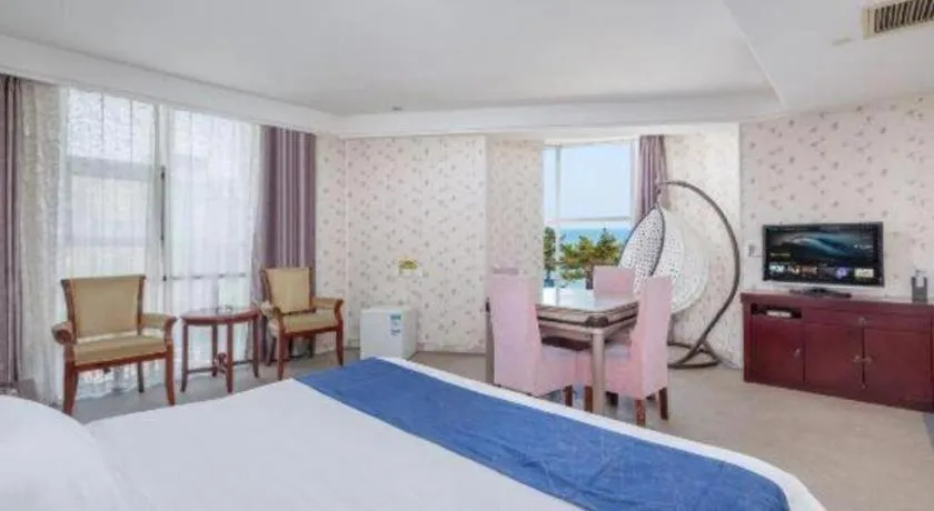 Bed in Weihai Huayu Business Hotel