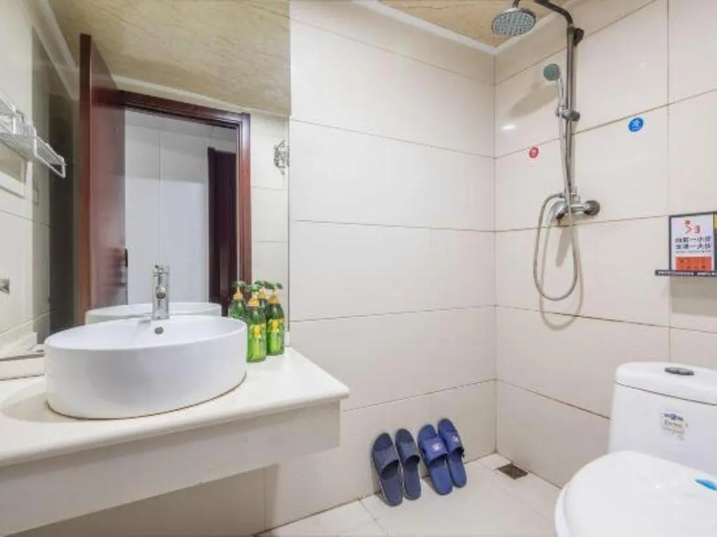 Weihai Huayu Business Hotel