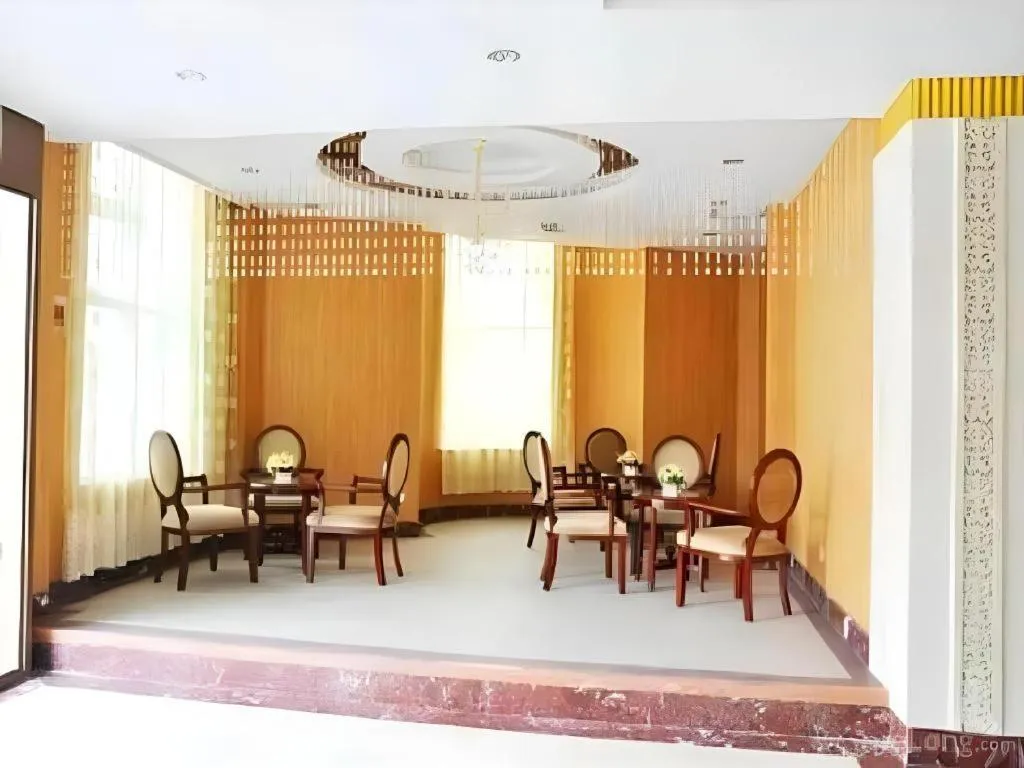 Weihai Huayu Business Hotel