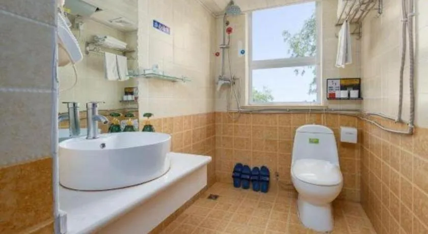 Weihai Huayu Business Hotel