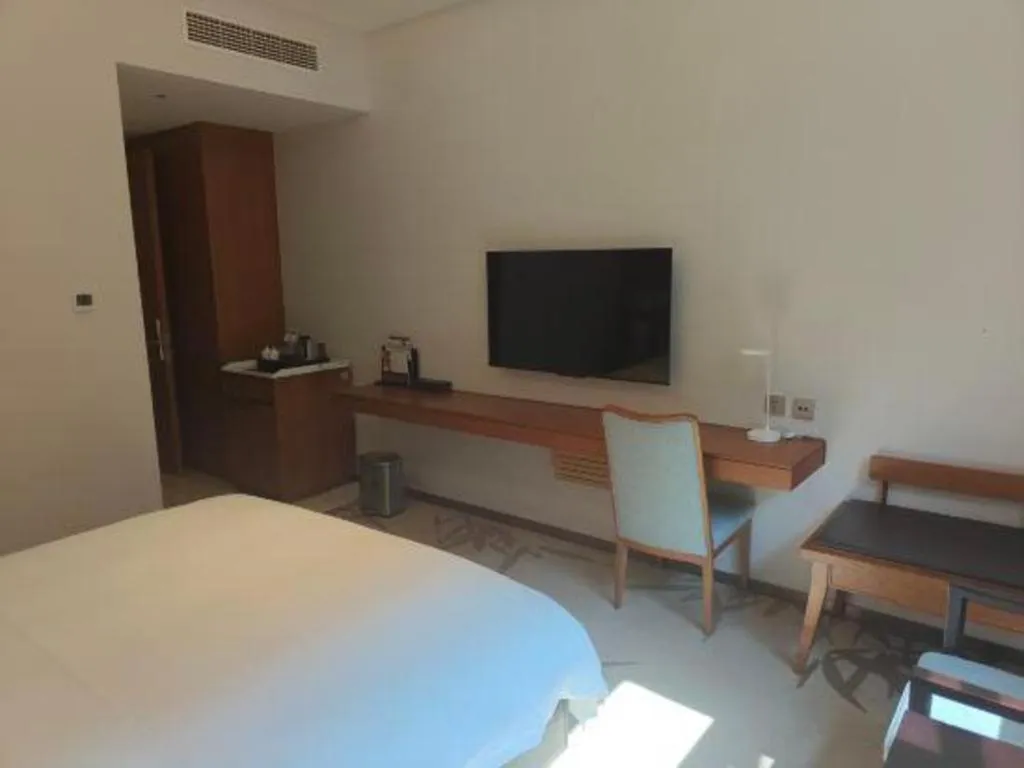 Bed in Lian Yun Hotel