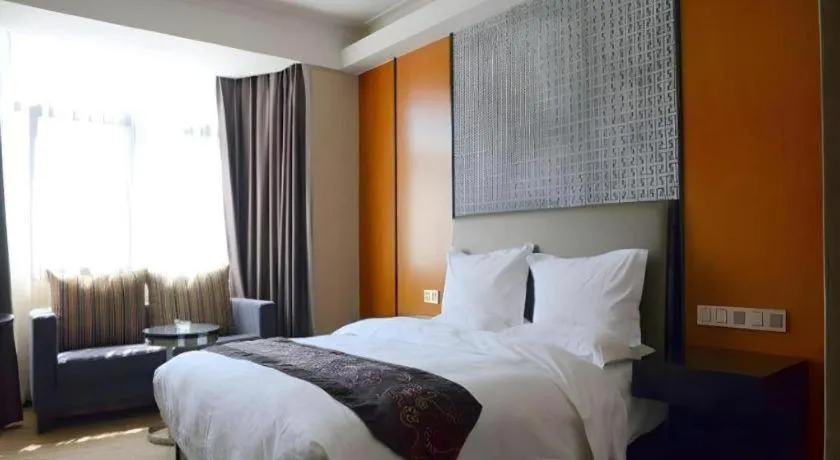 Bed in Lian Yun Hotel