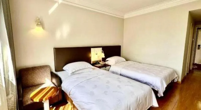 Bed in Lian Yun Hotel