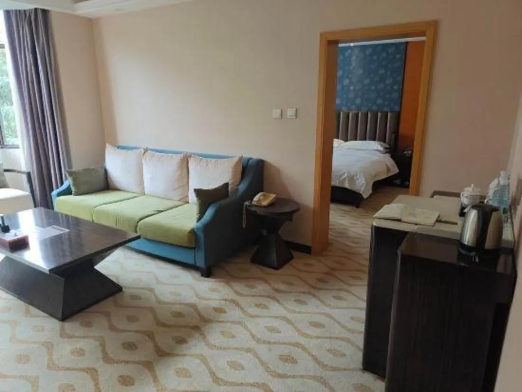 Bed in Lian Yun Hotel