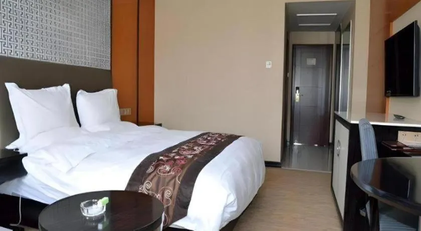 Bed in Lian Yun Hotel
