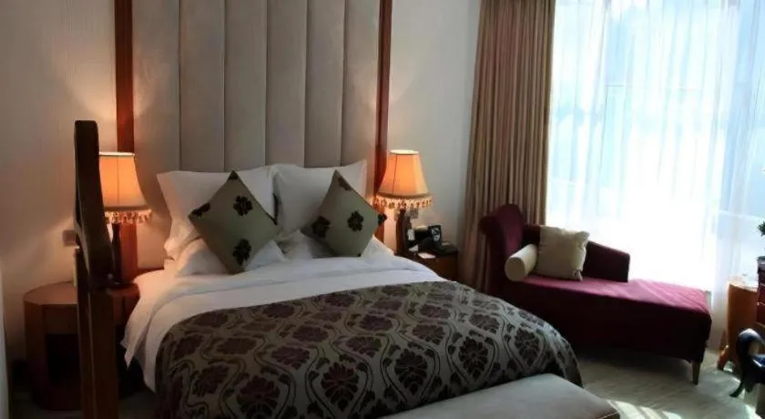 Bed in Lian Yun Hotel