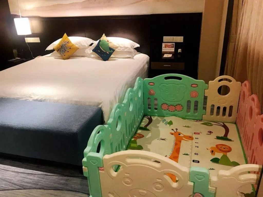 Bed in Huzhou Zhebei Hotel