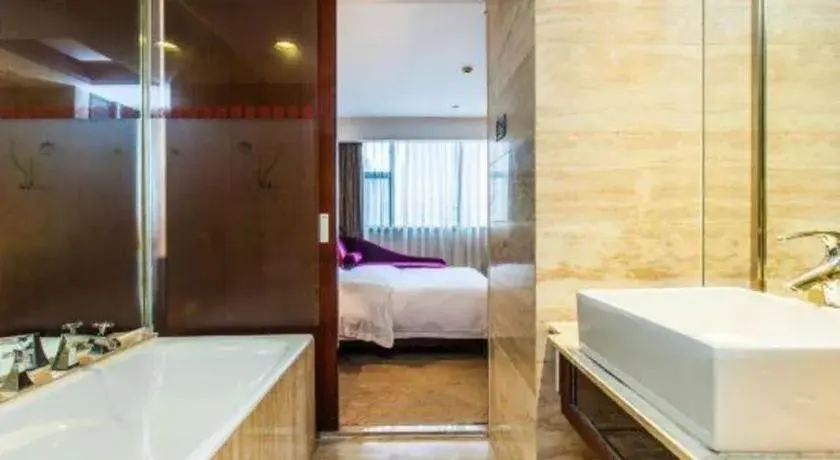 Bed in Centenio International Hotel Bed in Centenio International Hotel