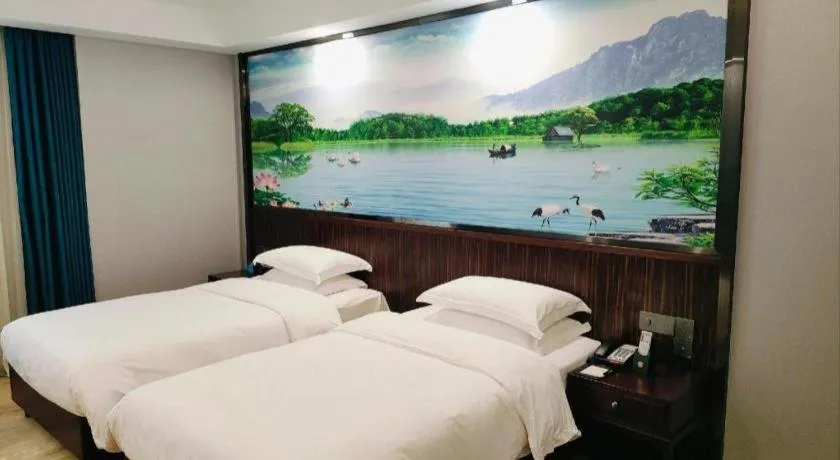 Bed in Centenio International Hotel