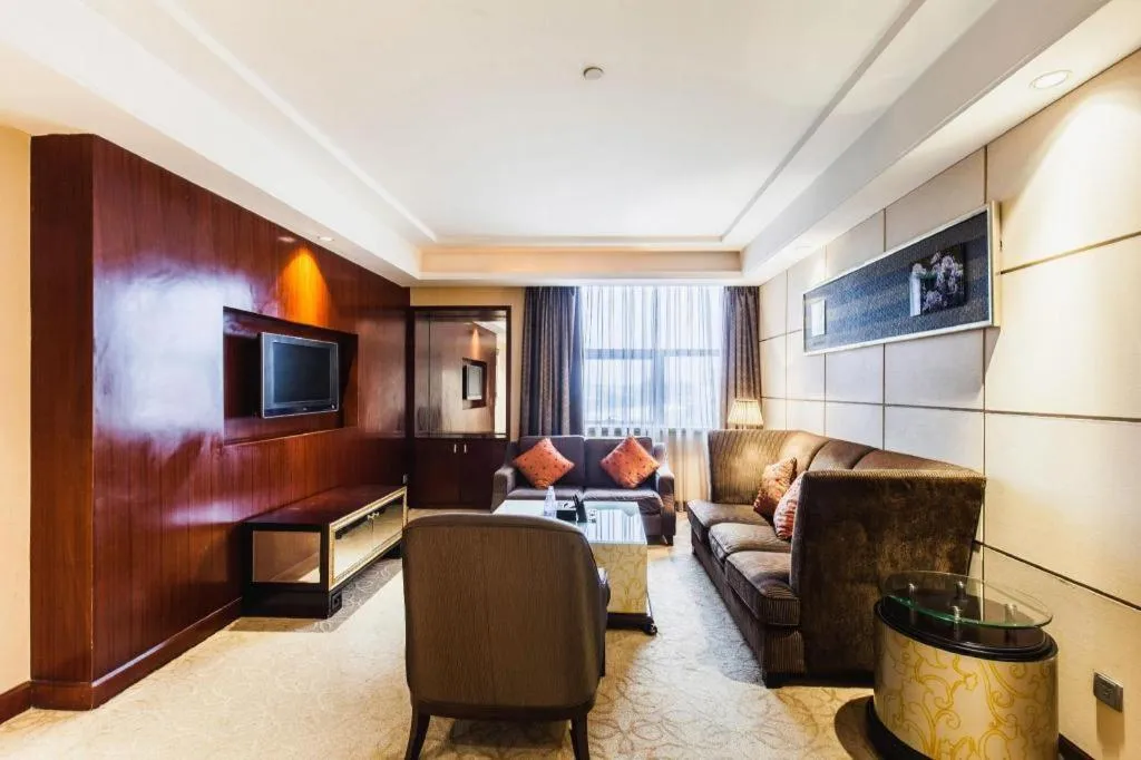 Centenio International Hotel