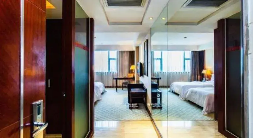 Bed in Centenio International Hotel Bed in Centenio International Hotel