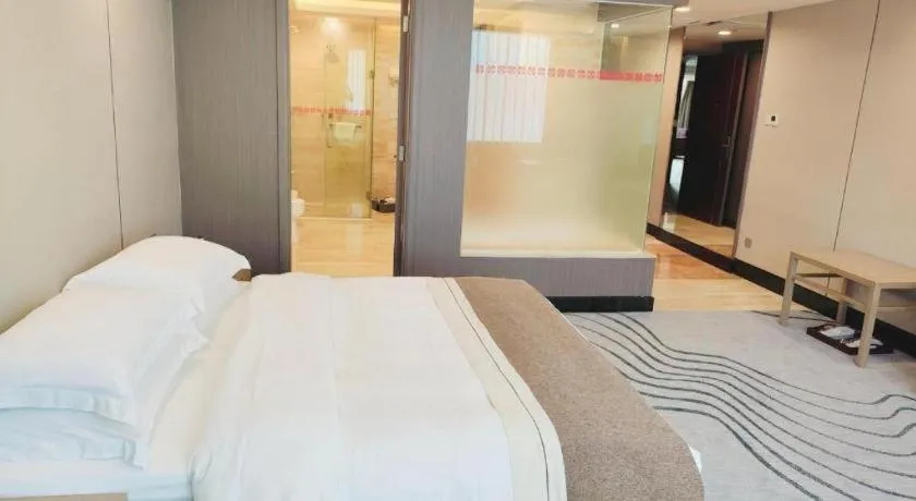 Bed in Centenio International Hotel