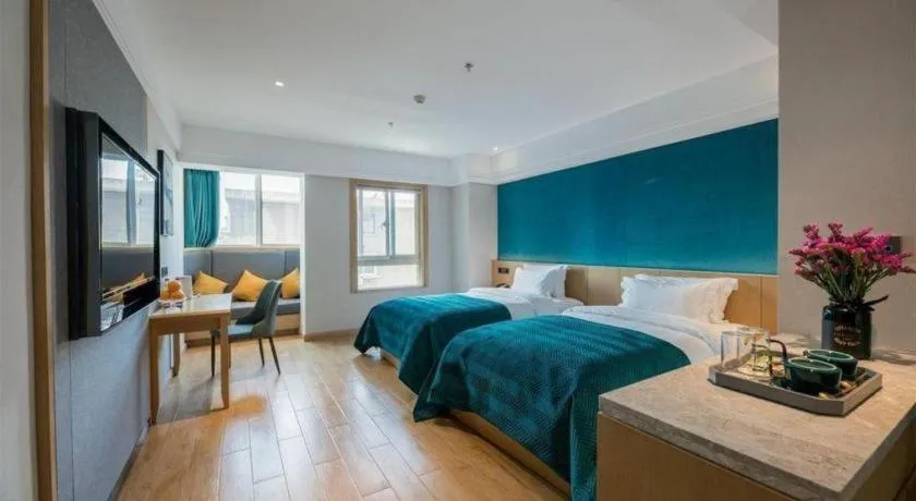 Bed in Xian Katie Eastman Hotel