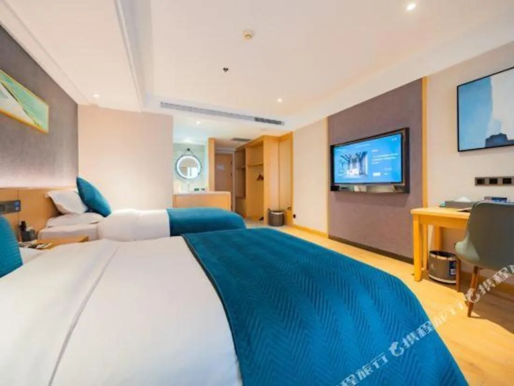 Bed in Xian Katie Eastman Hotel