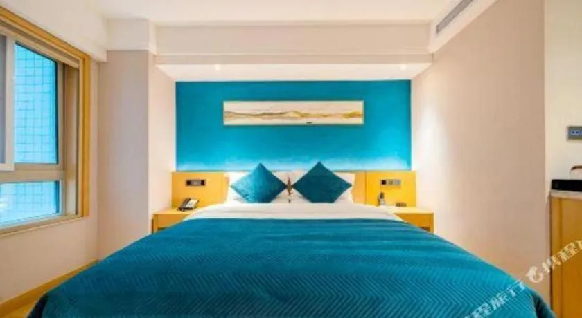 Bed in Xian Katie Eastman Hotel