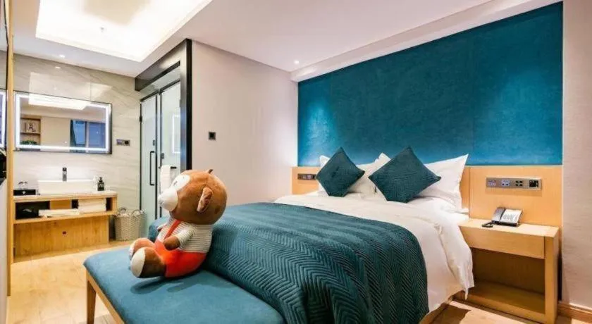 Bed in Xian Katie Eastman Hotel