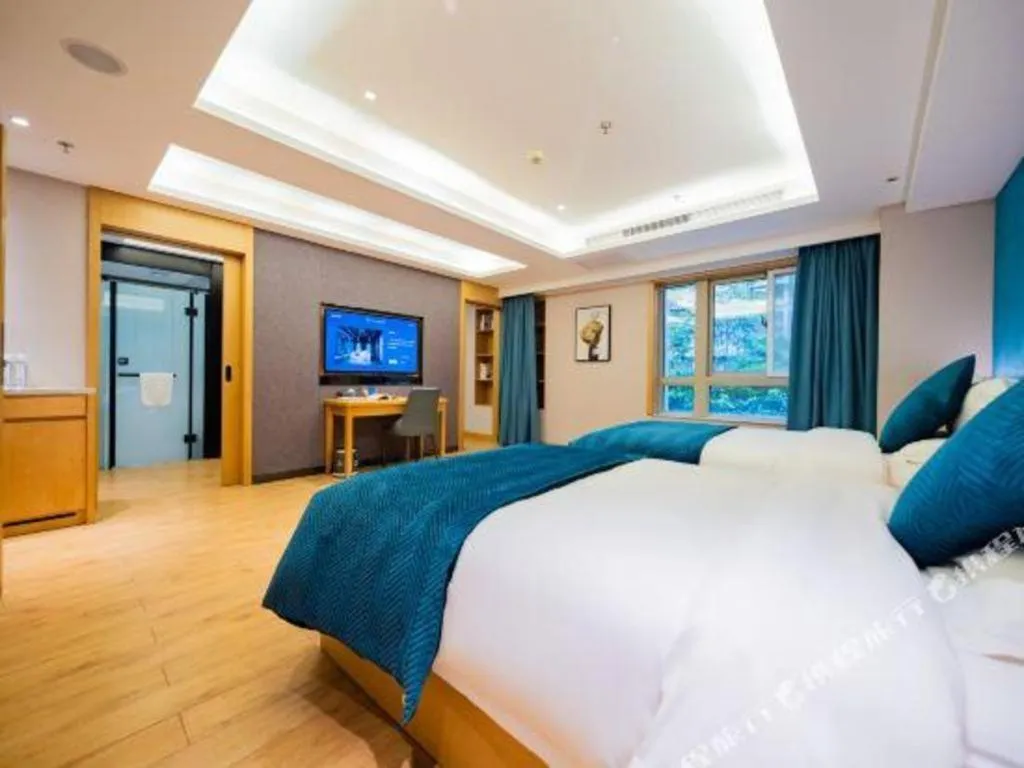 Bed in Xian Katie Eastman Hotel