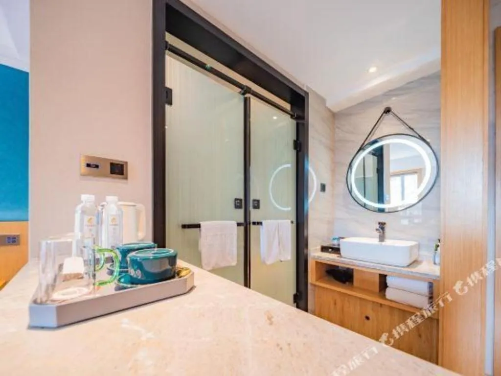 Bed in Xian Katie Eastman Hotel