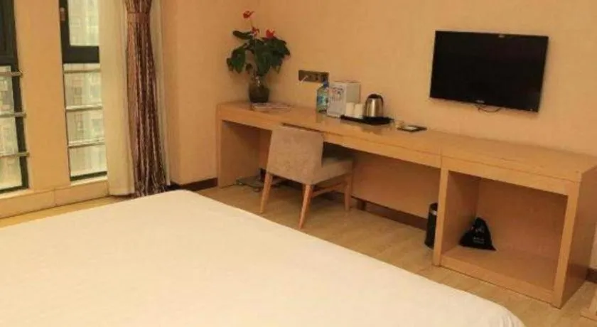 Bed in Xian I-OPAL Hotel