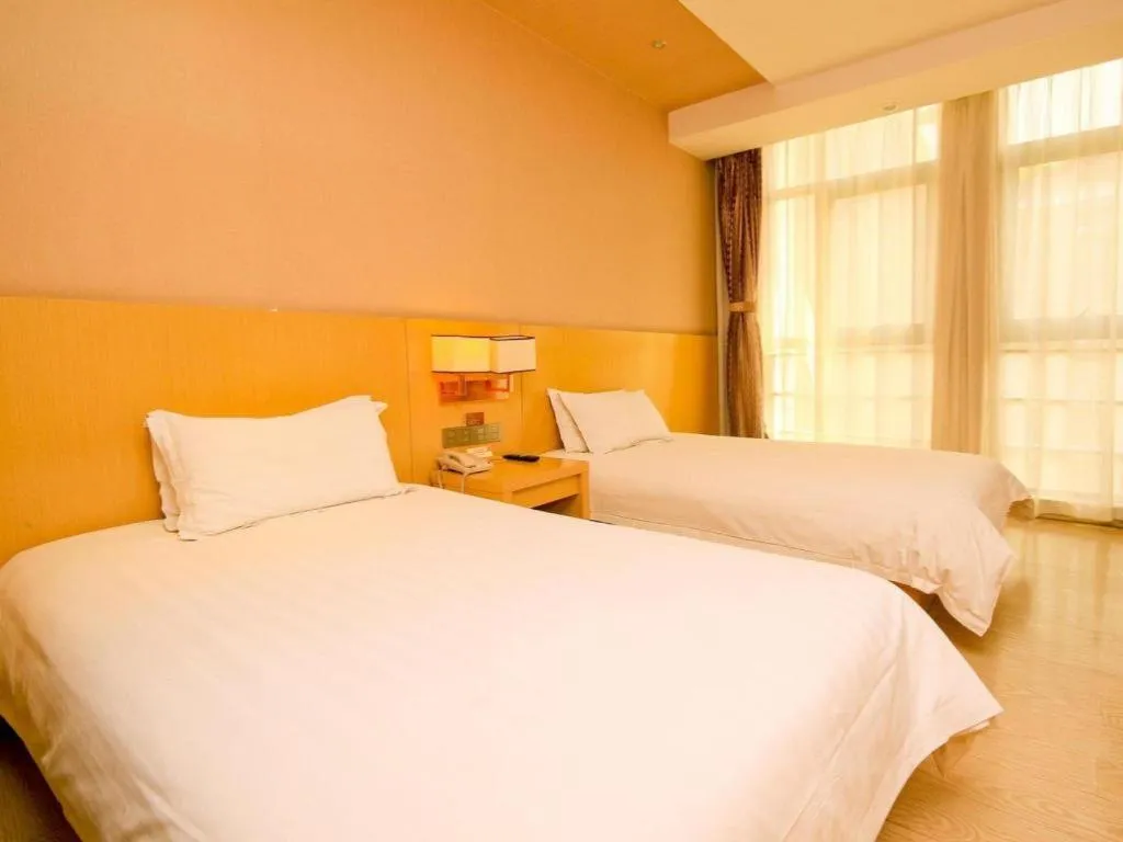 Bed in Xian I-OPAL Hotel