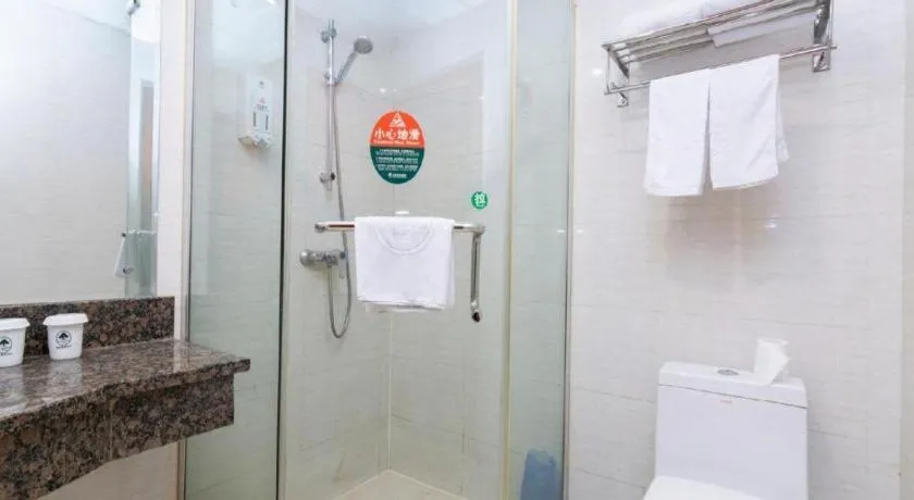 GreenTree Inn Shanghai Songjiang Xinqiao Jiuxin Road Express Hotel