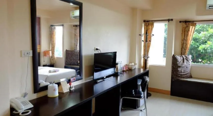 Bed in Winhouse Hotel