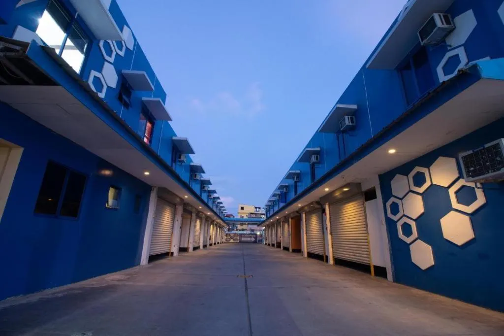 Hotel Dream World Las Pinas