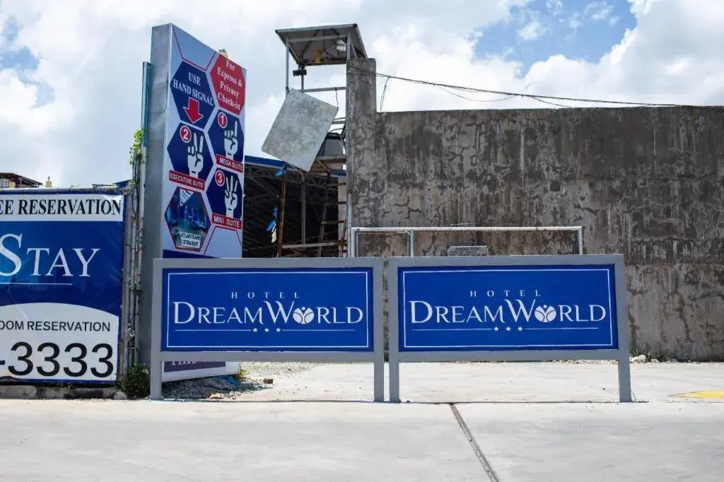 Hotel Dream World Las Pinas Hotel Dream World Las Pinas
