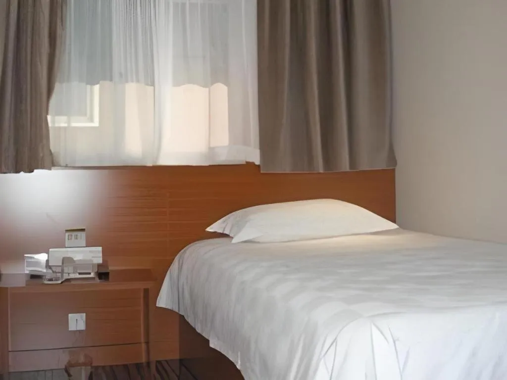Bed in Jinjiang Inn Style Taiyuan South Inner Ring North Campus Finance and Economics University
