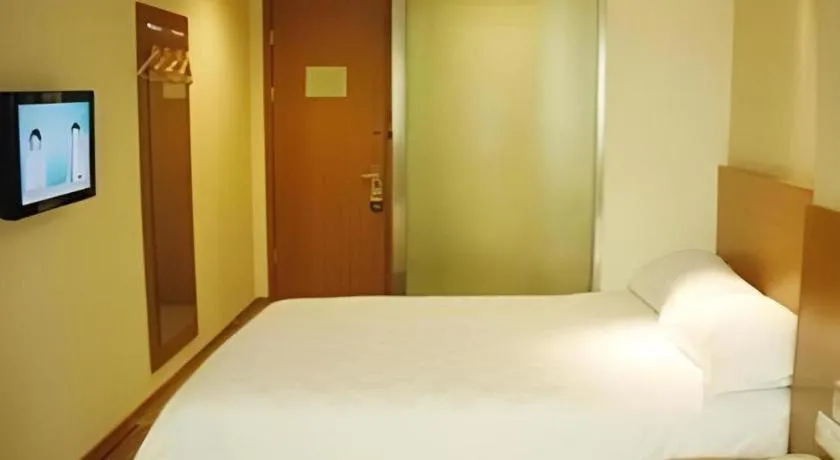 Bed in Jinjiang Inn Style Taiyuan South Inner Ring North Campus Finance and Economics University