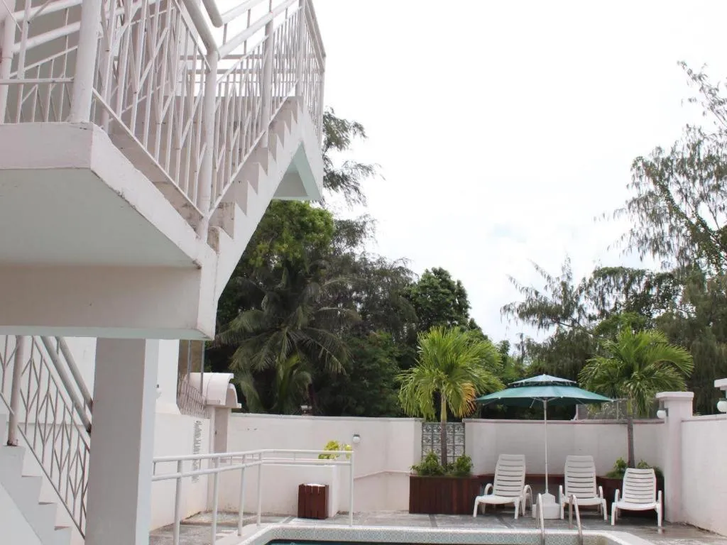 Holiday Saipan Hotel