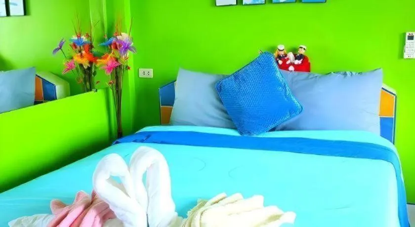 Bed in Baan Navy Kohlarn